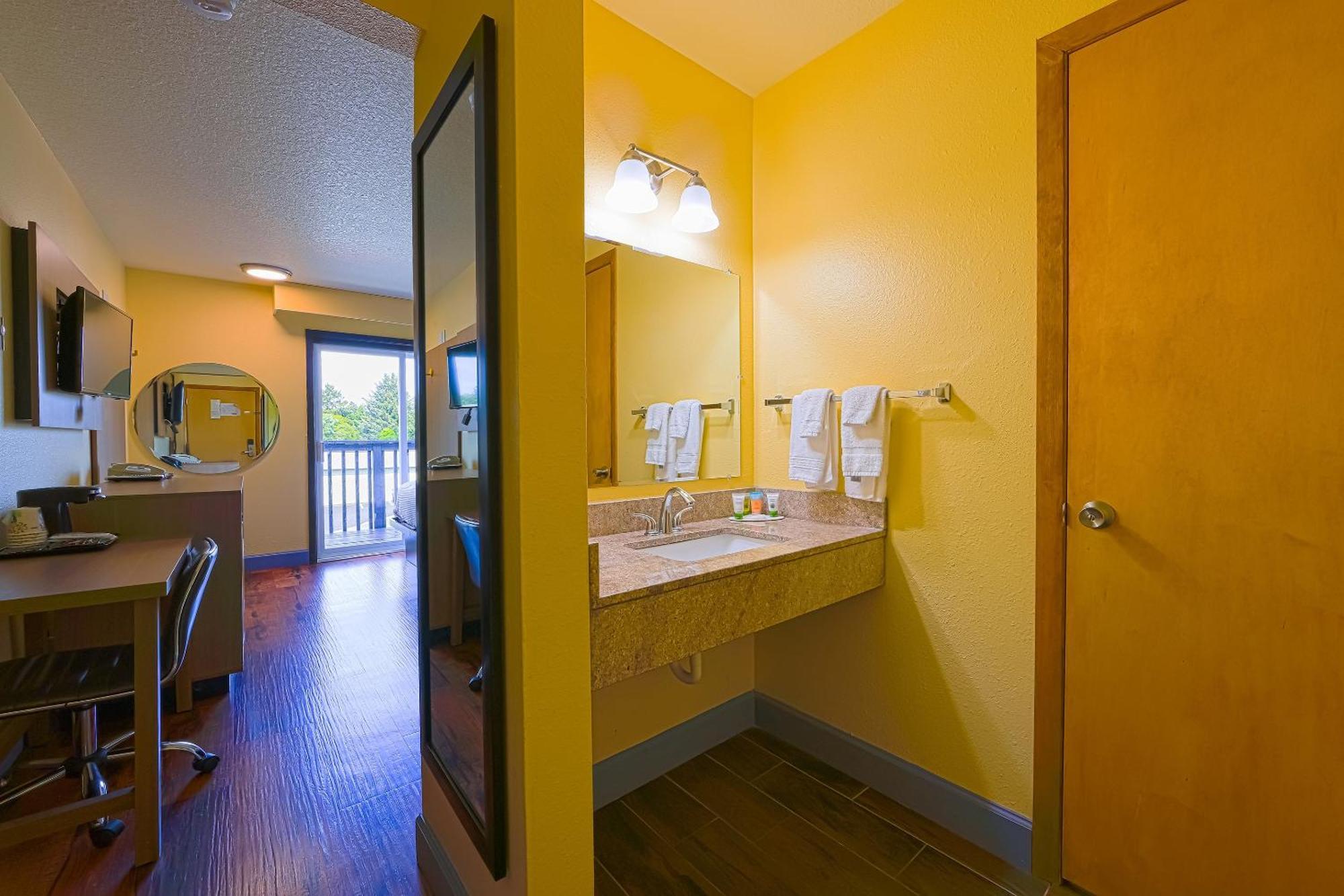 Coastal Inn By Oyo Lincoln City - Oregon Coast Hwy Esterno foto